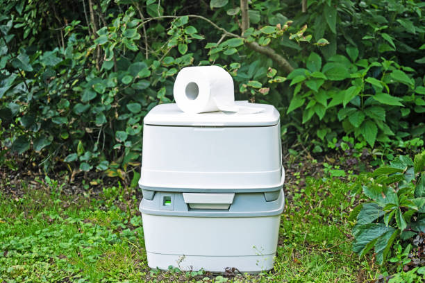 Best Porta potty delivery and setup  in Effingham, IL